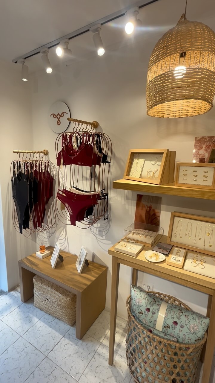 Bienvenidas a nuestra Tienda en el barrio Manila, un lugar donde la